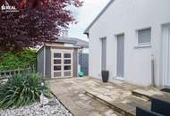 Großzügiges Architektenhaus - 194m², Wohnküche, 3 SZ, 3 Bäder, Wohnstudio im UG, Pool, Doppel-Carport, Wellnessbereich u.v.m.!