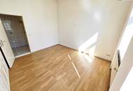 City Flair Pur! Super zentrale Lage nahe Naschmarkt! HIP und TRENDY die Gegend - Magisch schön das Altbauhaus! TOP Infrastruktur + Beste öffentliche Anbindung!