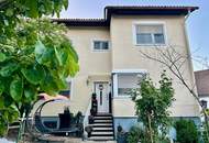 Einfamilienhaus mit Garage in zentraler Ruhelage