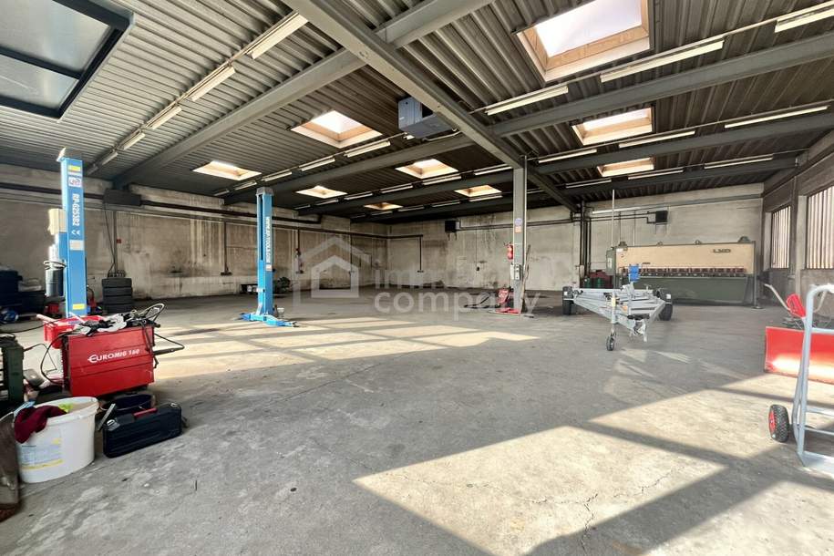 SOLIDE BASIS FÜR GROSSE PLÄNE - Grosse Halle / Werkstatt - Parkplätze - Wohnmöglichkeit, Gewerbeobjekt-kauf, 950.000,€, 2325 Bruck an der Leitha