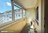 Raum für Ideen! Sanierungsbedürftige 3 Zimmer + separate Küche + Loggia im 5. Obergeschoss