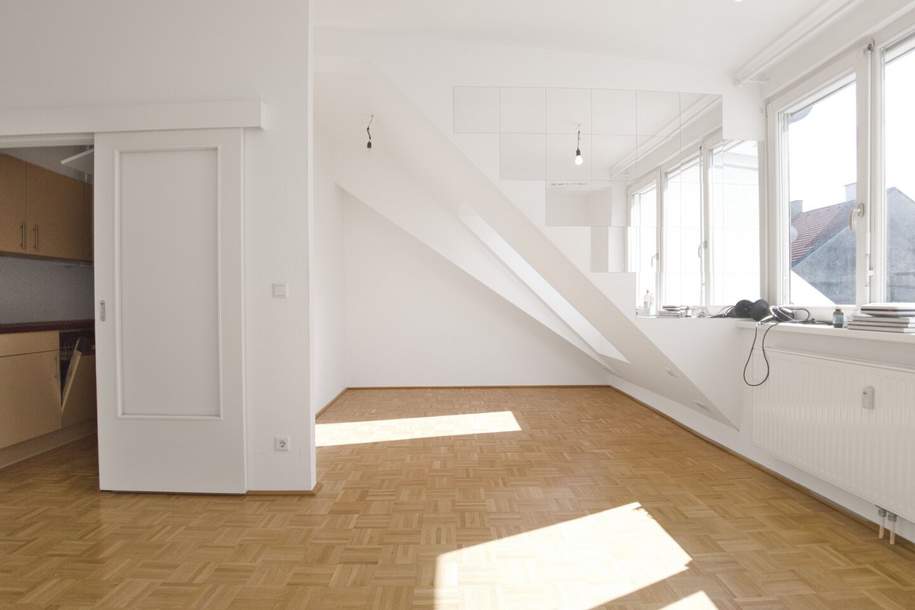 Helle Dachgeschosswohnung | Einbauküche | ruhige Hoflage | nähe Westbahnhof, Wohnung-miete, 839,00,€, 1150 Wien 15., Rudolfsheim-Fünfhaus