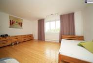 RIESIGER POOLBEREICH MIT AUSBLICK ÜBER GRAZ! Exklusives Einfamilienhaus in Eggenberg mit Pool, XXL-Terrasse &amp; Traumgarten – Ihre private Oase in Graz