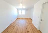 ERSTBEZUG! Exklusive Haushälfte mit Klima, Garage, Garten u. Pool