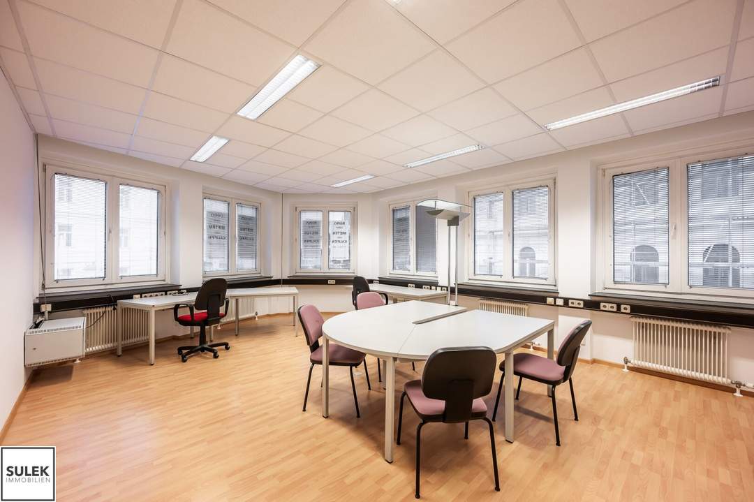 5 Büroräume auf ca. 155 m² in der Wiedner Hauptstraße | Klimaanlage, Lift und optionale Stellplätze