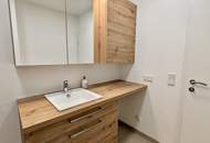 ERSTBEZUG - ENTZÜCKENDE 2-ZIMMER-WOHNUNG MIT SÜD-WEST BALKON