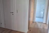 Sonnige 3 Zimmer Wohnung mit Balkon und Garage!