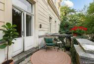 Herrschaftliche Wohnung in historischer Villa | über 440m² Garten & möglicher Infinity Pool | ca. 4,40 m Raumhöhe | sanierungsbedürftig | U-Bahnnähe