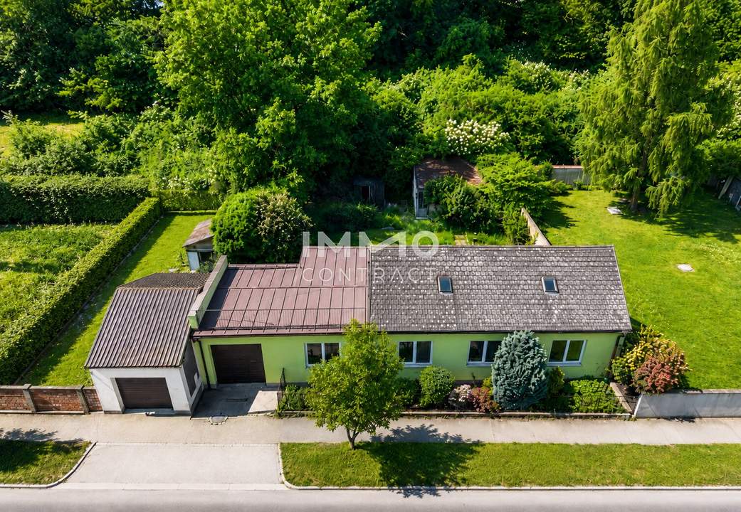 Renoviertes 4-Zimmer-Einfamilienhaus mit ruhigem Garten, Dachterrasse & Ausbaureserve
