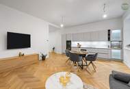 Wohnen & Behandeln – vielseitige elegant-sanierte Altbauwohnung | ERSTBEZUG