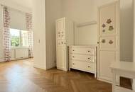 Prachtvolle Beletage mit Balkon in Bestlage am Rochusmarkt! Komplett möbliert.