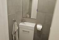 Zimmer Nr. 2 in einer Mädchen - WG ist ab Juli verfügbar !!! Studentenzimmer oder Arbeiterquartier!