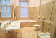 INNENSTADTLAGE, Spiegelgasse, 95 m2 Altbau mit Balkon, 2 Zimmer, Komplettküche, Wannenbad, Parketten, 4. Liftstock, Am-Graben-Nähe