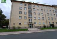 Bastlerhit! Unbefristete 2-Zimmer-Wohnung mit toller Anbindung!