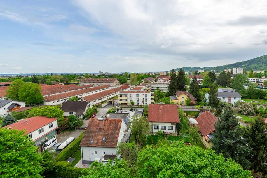 Familienwohnung mit 4 Zimmern, TG-Abstellplatz und Weitblick!, Wohnung-kauf, 225.000,€, 8052 Graz(Stadt)