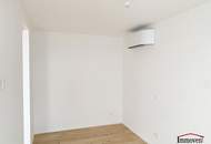 Hervorragende Lage: Hofseitige, ruhige 2-Zimmerwohnung mit Balkon in der 3. Etage!
