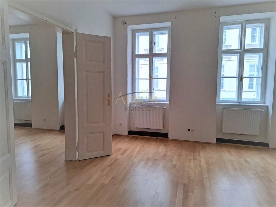 Mietkaufmodell mit verbindlichem Erwerb - 2 Zimmer Wohnung mit Biedermeier-Charme im generalsanierten Biedermeierhaus