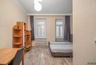 Nähe U1 / Quellenstraße - Garconniere im 1. Stockwerk - Haus in Sanierung