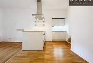 | CHARMANTE 2-ZIMMER-WOHNUNG | ca.42,50m² | 3.OG | BESTLAGE | HAUPTPLATZ