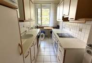 Ruhige, top-gepflegte Neubauwohnung! Große Loggia! Grünblick! Saniertes Haus!