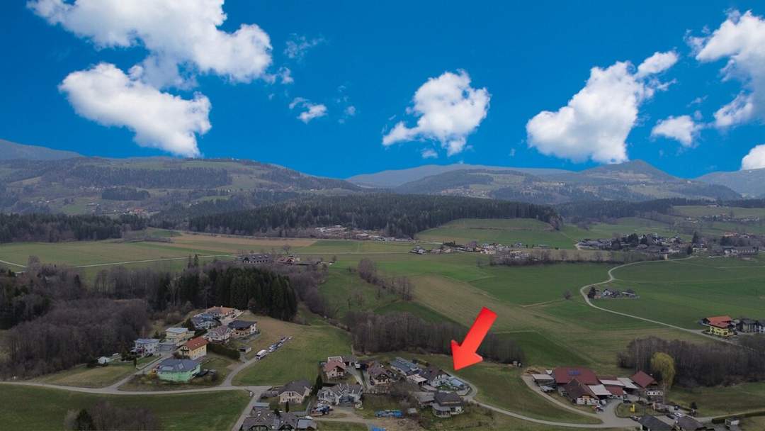 WOHNHAUS MIT POOL, MODERNSTER TECHNIK UND HOCHWERTIGER AUSSTATTUNG IN FLATSCHACH BEI HIMMELBERG