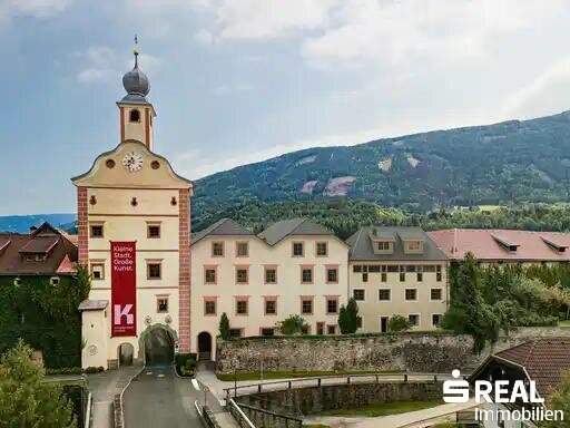 Modernes Wohnen trifft auf historisches Stadtturm-Haus. Ihr Lebens(t)raum in der Künstlerstadt Gmünd. PROVISIONSFREI FÜR DEN KÄUFER!!