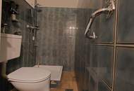 Geschäfts- und Wohnhaus in zentraler Güssinger Lage