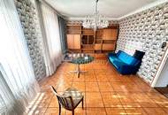 Traumhaftes Einfamilienhaus in Lassee: 9 Zimmer, Garten, Balkon und mehr!