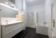 Zu Fuß zum Rochusmarkt & Donaukanal | Großzügiger Altbau mit ca. 3,60 m Raumhöhe | Separate Küche inkl. Küchenzeile | Hofseitiges Schlafzimmer mit Grünblick