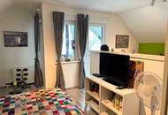 "Gepflegte Doppelhaushälfte mit Garage!"