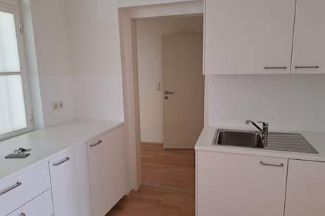 Miete mit Kaufoption: Rarität im Biedermeierhaus: Wohnen in einem wunderbar renovierten und denkmalgeschützten Kleinod, Wohnung-miete, 1.525,70,€, 1090 Wien 9., Alsergrund