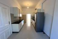 Schöne 4,5 Zimmer Altbau-Villenetage mit Wintergarten, Gartennutzung und kleinem KFZ-Stellplatz