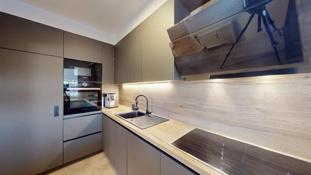 Wertstabil & exklusiv: Traumhaft sanierte 3-Zimmer-Wohnung mit Balkon & TG! ❤