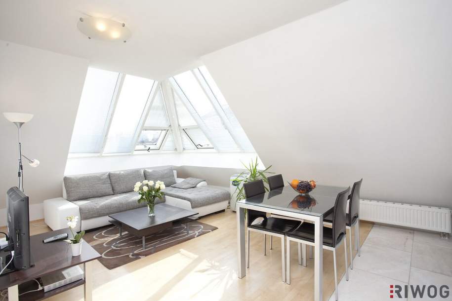 vollmöblierte Dachgeschosswohnung im Altbau *** 3 Gehminuten zum AKH Wien bzw zur Alser Straße, Wohnung-miete, 1.499,00,€, 1090 Wien 9., Alsergrund
