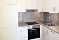 "DER MARKHOF" - mit bester Qualität! Feinste 3-Zimmer- Wohnung mit Ost-Loggia.