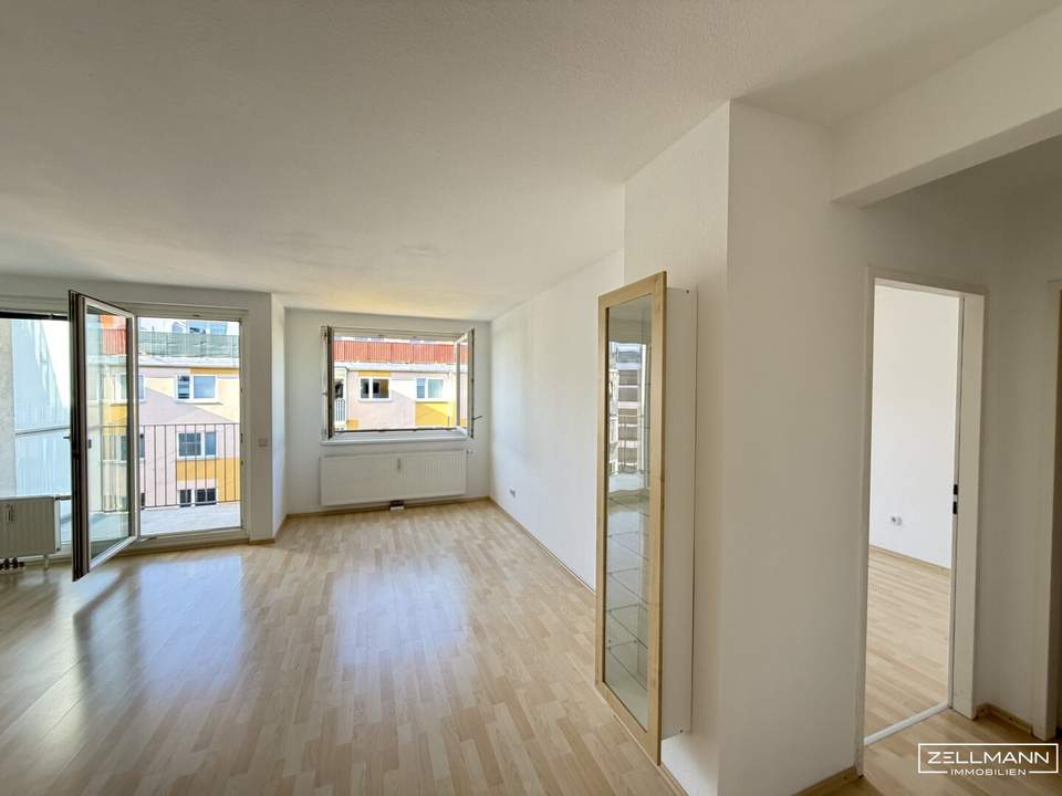 Sonnig. Modern. Ruhig. – 2 Zimmer Wohnung mit Loggia | ZELLMANN IMMOBILIEN