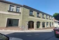 Bestandfreies Geschäftshaus mit Wohnmöglichkeit im historischen Zentrum von Hainburg!