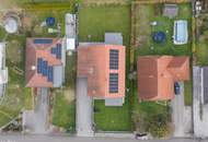 Großzügiges Wohnhaus mit Blick ins Grüne