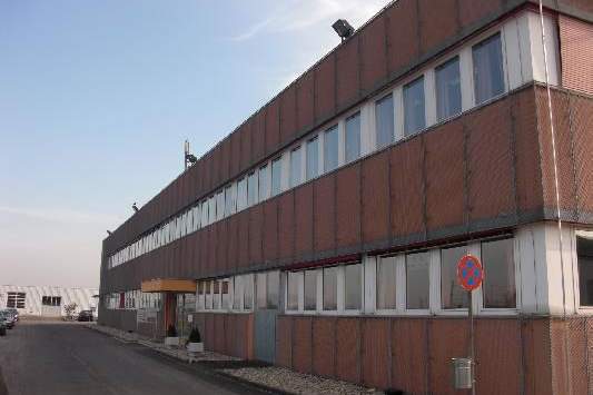 HTL Traun zu vermieten - 500 m2 und 300 m2 verfügbar SEHR VIELE PARKPLÄTZE, Gewerbeobjekt-miete, 4050 Linz-Land