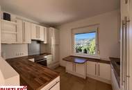 Wohnen zwischen den Schirmföhren mit Blick zum Husarentempel