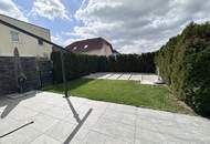 Sonniges Eckreihenhaus mit Pool, Garage und Keller!