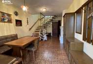 Ausreichend Platz für den Alltag - Einfamilienhaus mit Garten, Terrasse und Carport