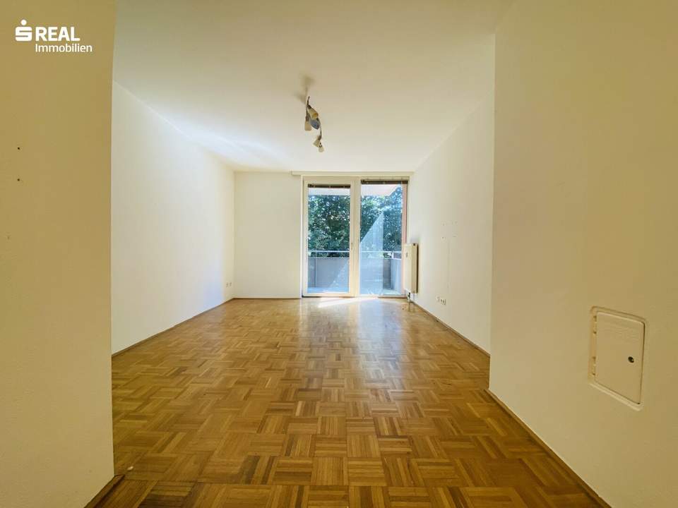 2-Zimmer-Wohnung mit Balkon &amp; Tiefgarage in Lehen