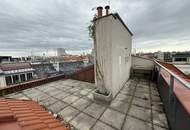 1040! 4 Zimmer Dachgeschoss-Wohnung mit ca. 32 m² großer Terrasse mit traumhaften Fernblick