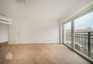 Elegante Dachgeschoss 5-Zimmer Wohnung mit großer Terrasse, Erstbezug!