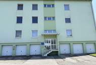 Zentrale Ruhelage * 2 Zimmer-Wohnung mit Balkon und PKW Stellplatz