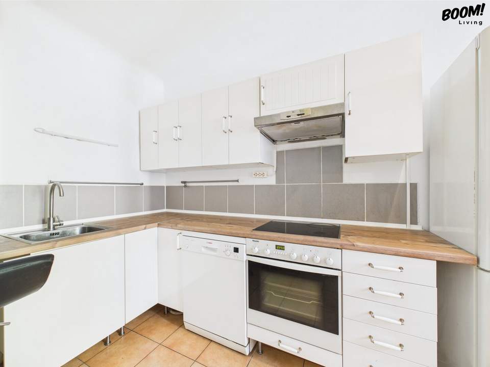 Stilvolle 2-Zimmer-Wohnung in Ruhelage // 64 m² mit viel Licht & Gemeinschaftsgarten // Exklusives Wohnen im Döblinger Cottageviertel