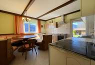 Ferienpension oder Familienidylle? Vielseitiges Wohnhaus mit Bergpanorama & Potenzial
