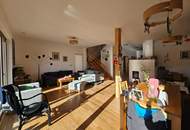 Lichtdurchflutetes Haus mit viel Platz!