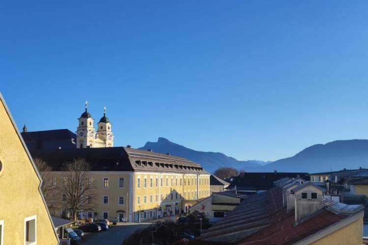 Wohnjuwel mit 4 Zimmern, Balkon und Schlossblick Barrierefrei, in zentraler Lage, mit Tiefgarage und Balkon und vielen Extras!, Wohnung-kauf, 695.000,€, 5310 Vöcklabruck